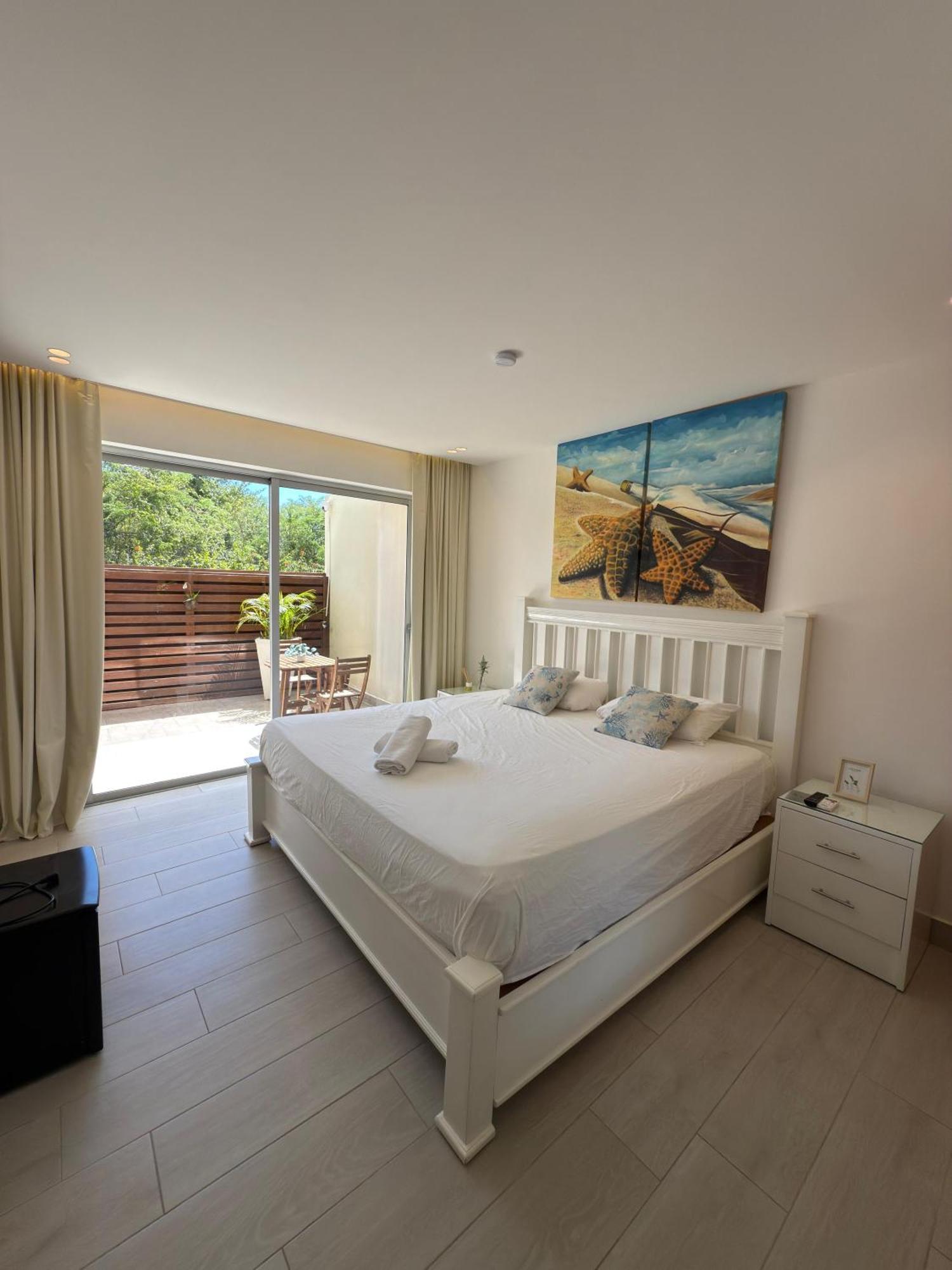 Blue Coast Apartment - Vibe Dominicus La Laguna Buitenkant foto