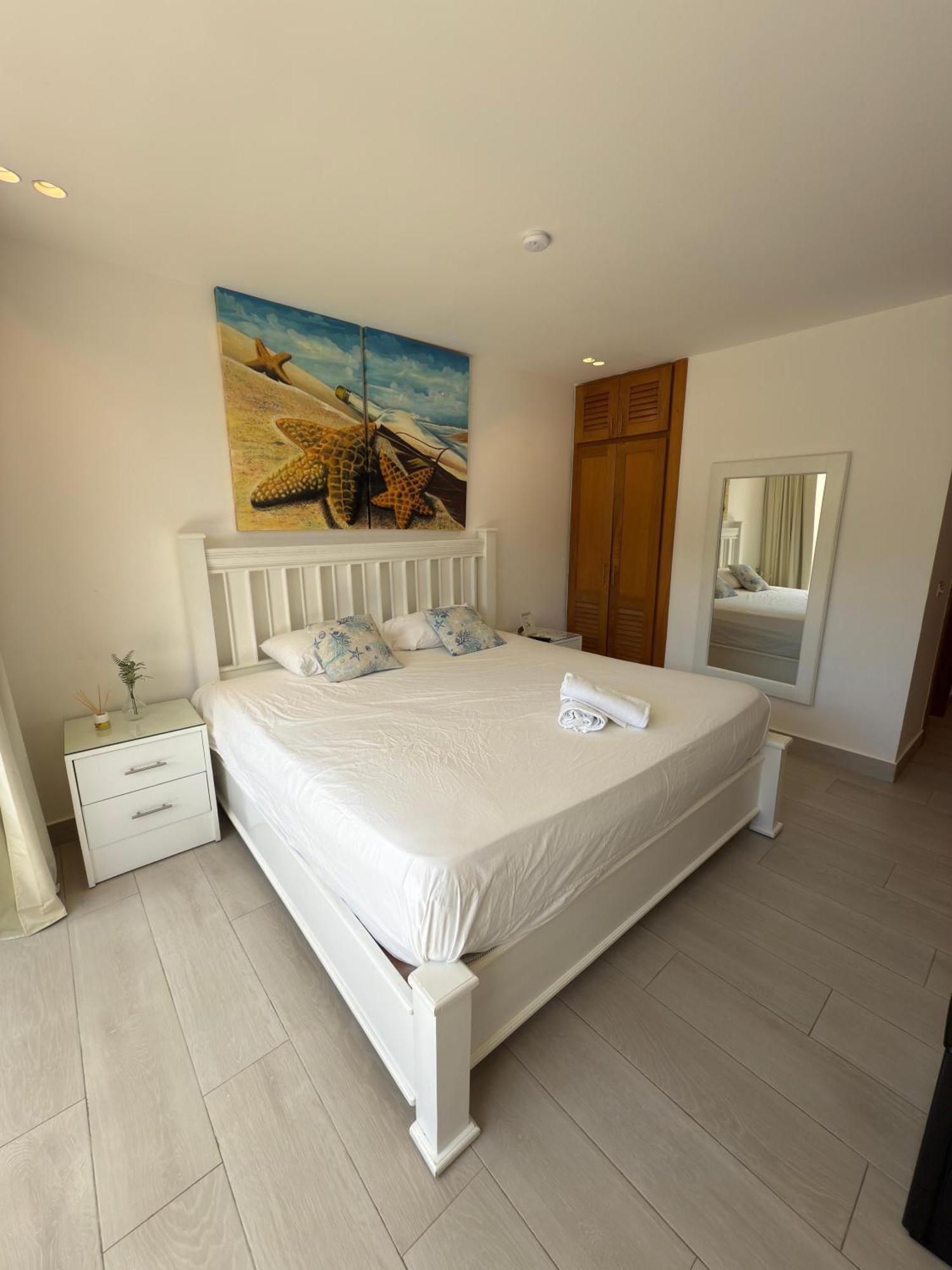 Blue Coast Apartment - Vibe Dominicus La Laguna Buitenkant foto