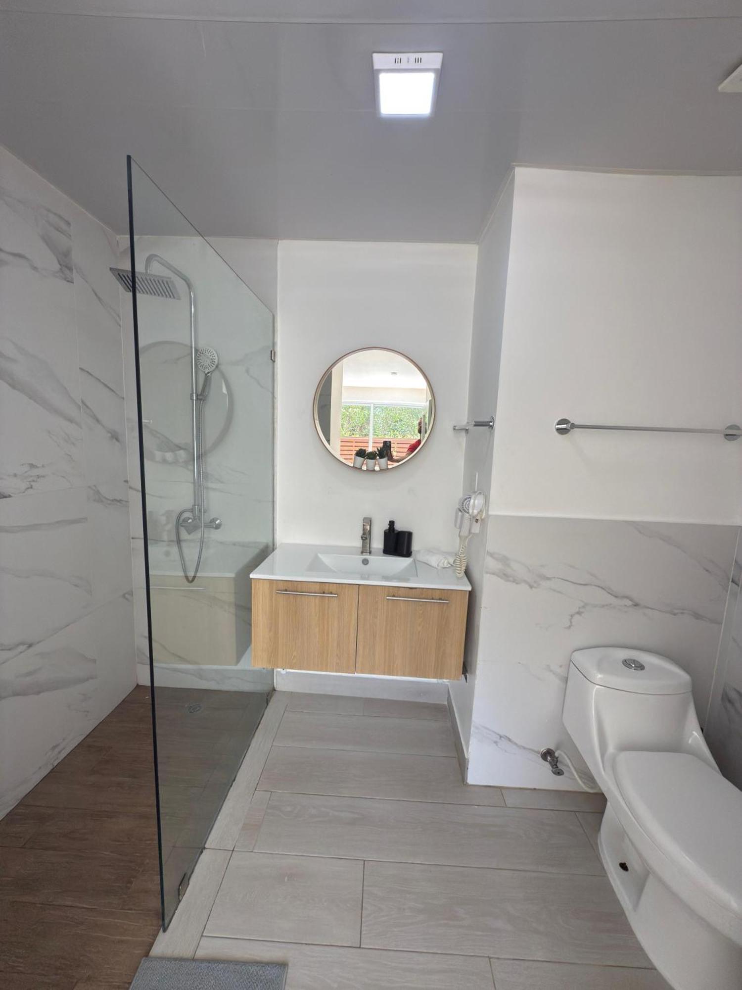 Blue Coast Apartment - Vibe Dominicus La Laguna Buitenkant foto